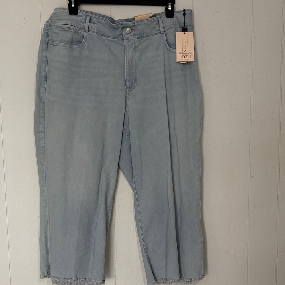 Plus size NYDJ Pale Blue Cropped wide Ankle Jeans